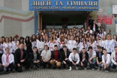 День вишиванки в школі з українською мовою навчання в Гурові-Ілавецькому