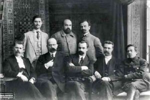 Генеральний секретаріат Української Центральної Ради, 1917 р. Фото з Вікіпедії